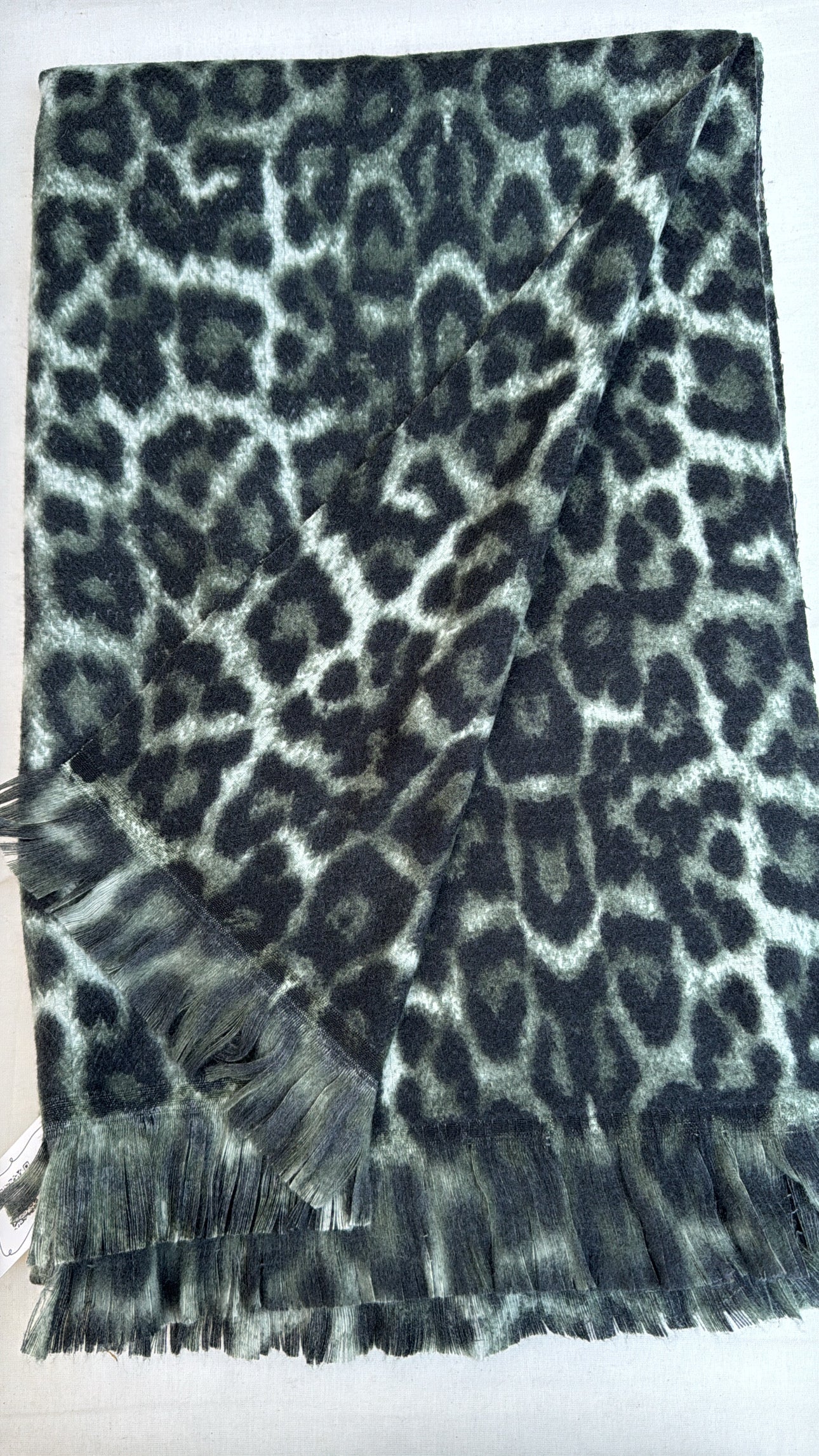 Tiger Print Cozy Shawl-شلان تيجر